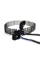   Crystal choker