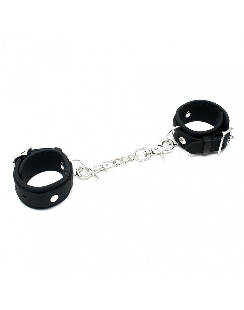 Fine silicone cuffs with carabine hooks    