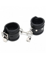 Lockable padded handcuffs with padlocks 