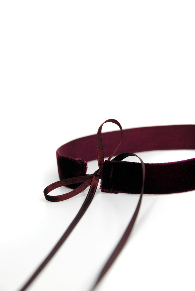 Burgundy velvet choker  
