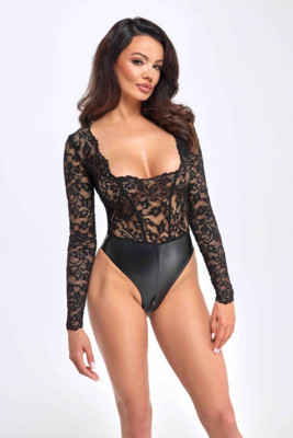  Psyche bodysuit of lace and wetlook