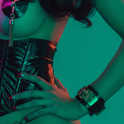 / VEGAS – High Gloss Wrist Cuffs